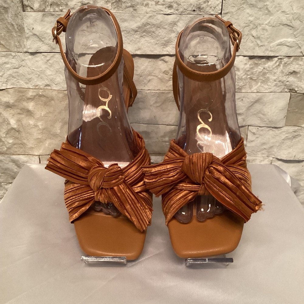 Ccocci Cara Boe Stacked Heel